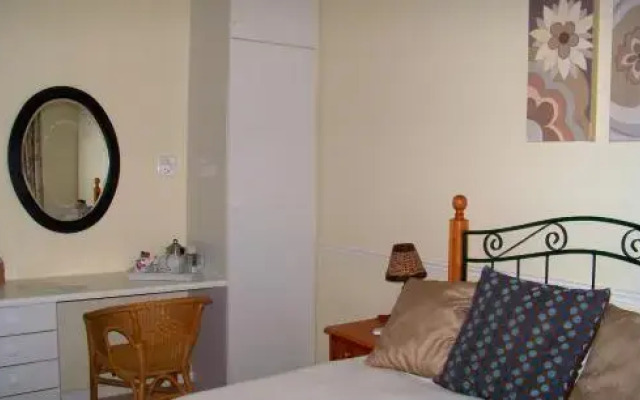 Everwood Manor Bed and Breakfast