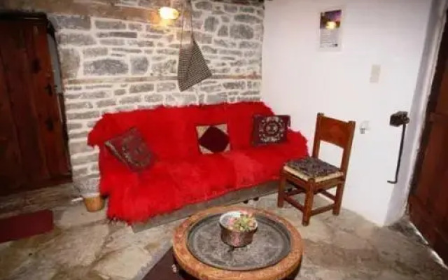 Astraka Guesthouse I