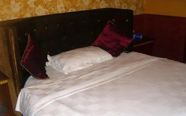 Chongqing Yueyou Hotel Shapingba Branch