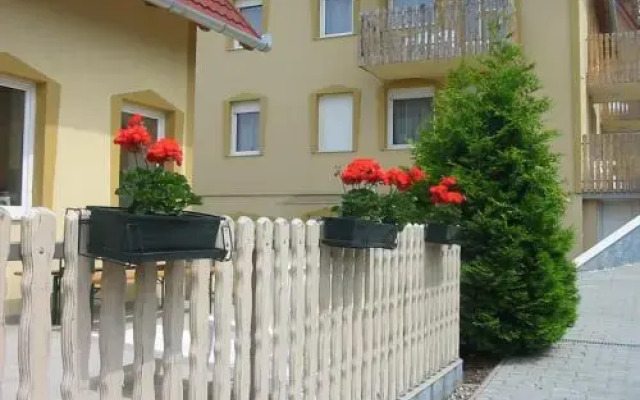 Napfény Apartmanház