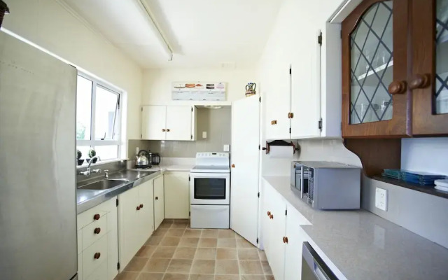 Cambridge Cottage - Self Catering Accom
