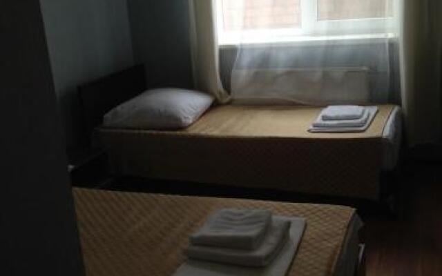 Меблированные комнаты на МОПР