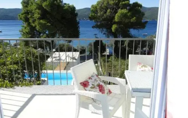 Villa Nelly