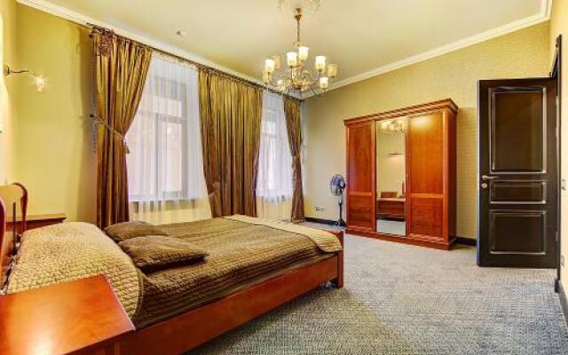 Sutkipeterburg on Chkalovskoy Apartaments