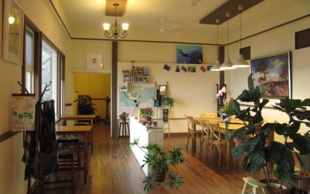 20000 Leagues Dive Hostel