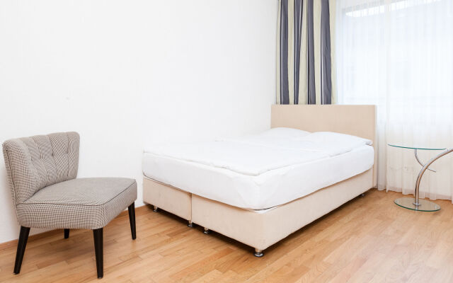 Swiss Star Longstreet