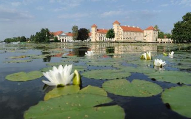Rheinsberg Maisonette mit Blick auf Schloss-Park-See