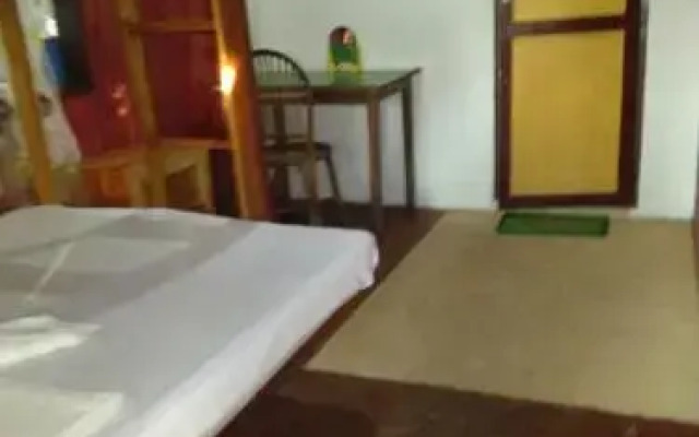 Cabungan Beach Cottage