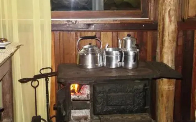 Pousada Meialua