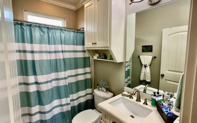 Sea Shift - 3 Br Home