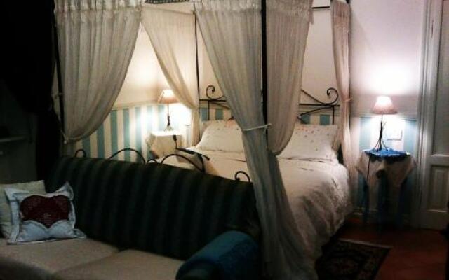 White Lady Bed and Breakfast