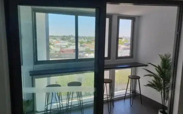 Modern Northbridge Apartment