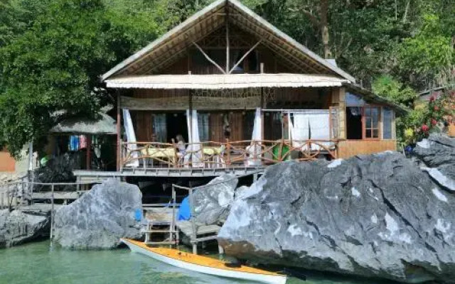 El Gordo's Adventures and Guesthouse