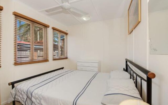 Wheelchair Friendly with water views - Welsby Pde, Bongaree