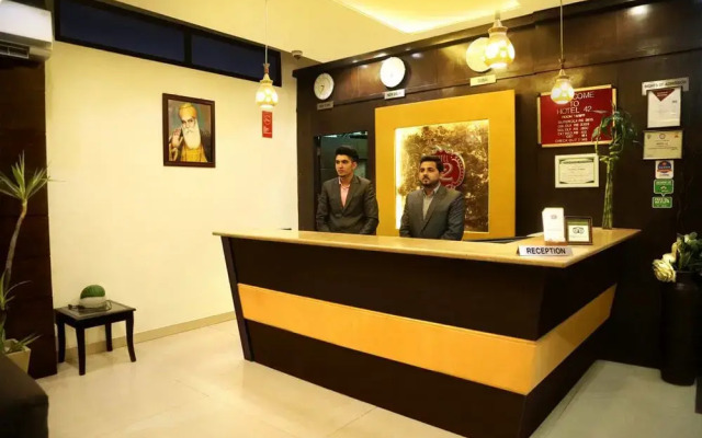 Hotel Mall Residency By OYO Rooms