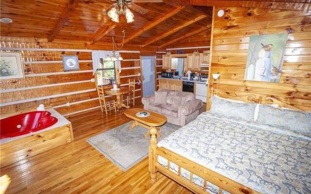 Love Me Tender - Studio Cabin