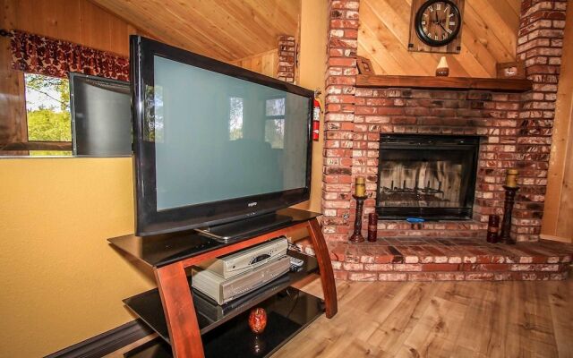 Tree Top Hideaway 888 by RedAwning