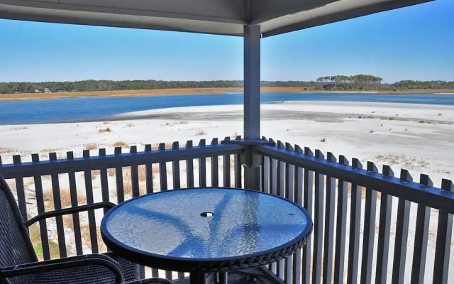 Inlet Point Villas 1F 2 Br condo by RedAwning
