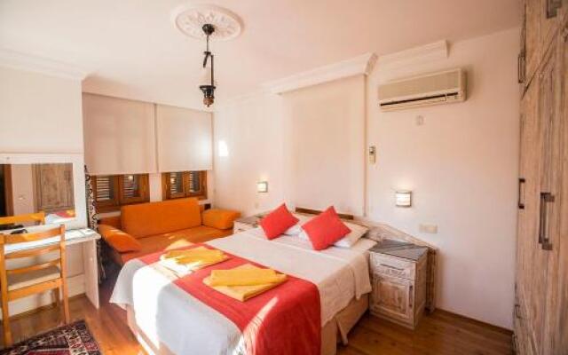 Villa Duru by Akdenizvillam