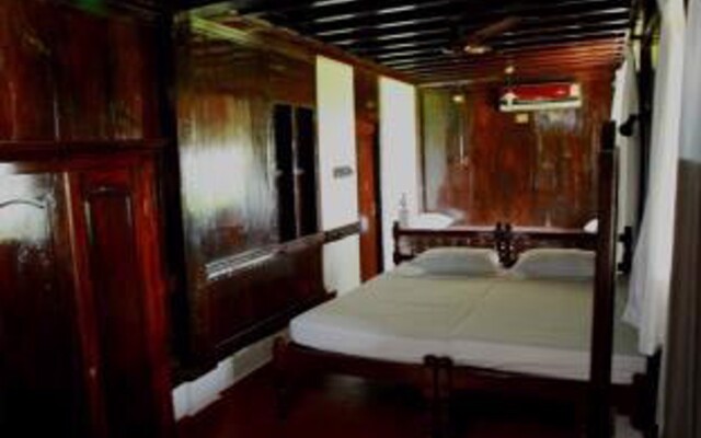 Shanthitheeram Resort – Guest Rooms – Muhamma