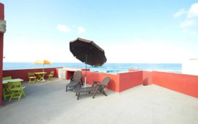 El Picacho in shared house with terrace