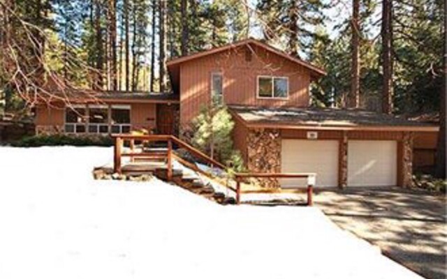 3826 Regina 4 Bedroom Home