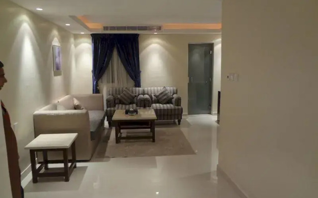 Almuhaidb Alolaya Suites