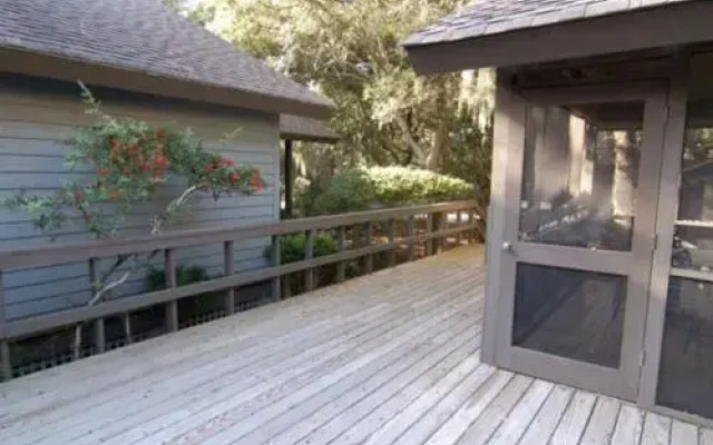 Oceanwoods 470 by RedAwning