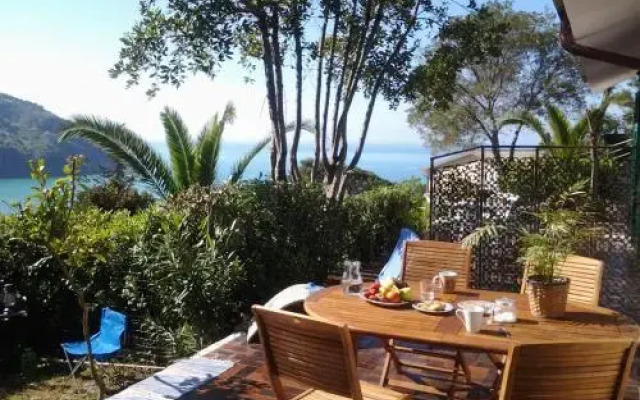 Bella Vista