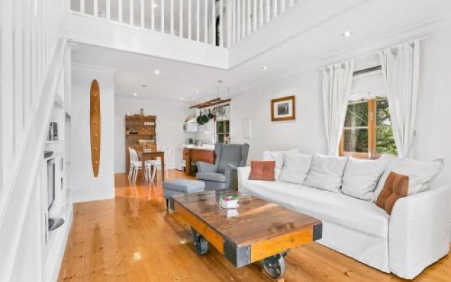 Aldgate Creek Cottage Bed and Breakfast – Hotel Rooms – Aldgate