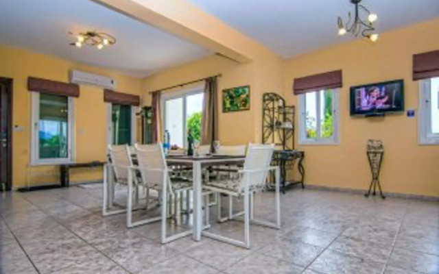 Sandy Beach Villas