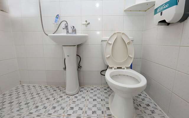 Danyang Mountain Pension