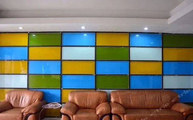 Hua Tai Hotel