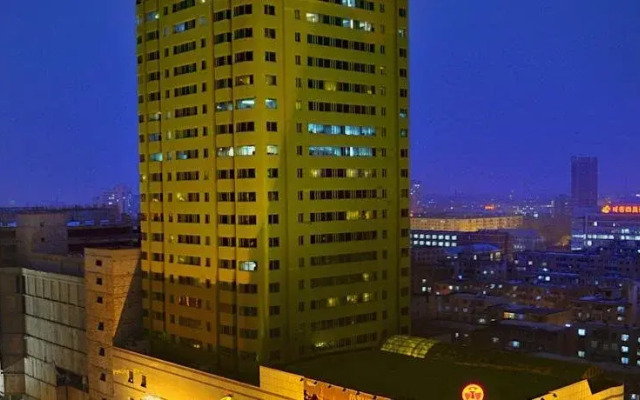 Maxcourt Hotel