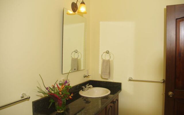 Osa Mountain Village Eco Resort