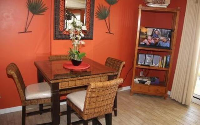 Royal Palms 1107 by RedAwning