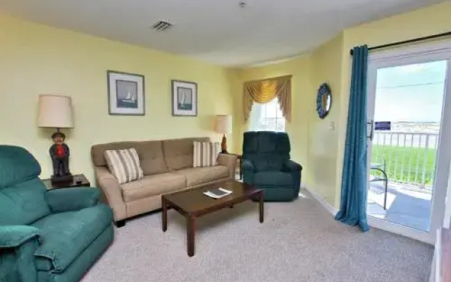 Grand Beach 111