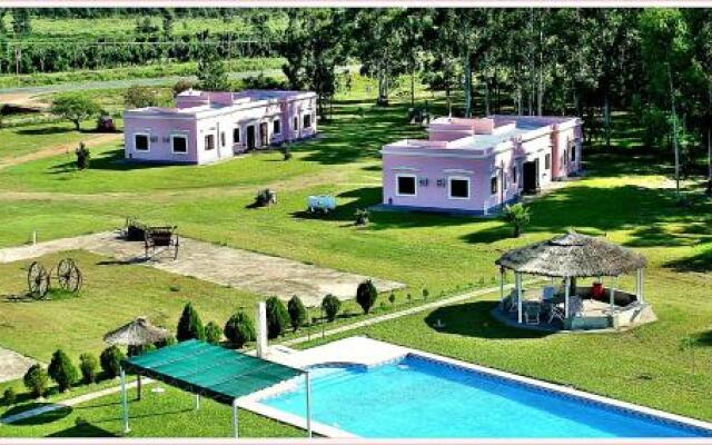 Las Achiras, Casas de Campo