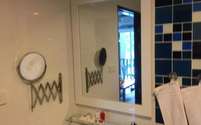 The Sea Condo 51&49