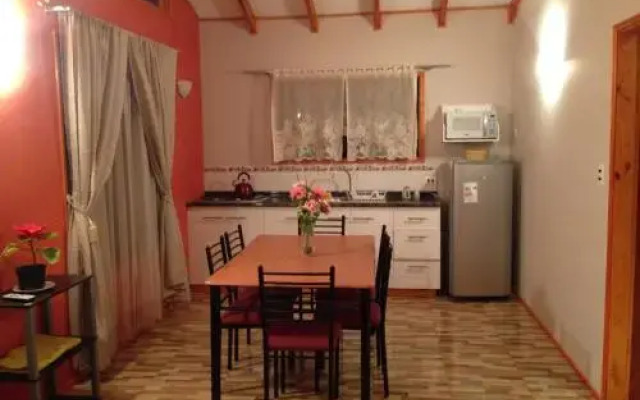 Cabañas & Club Montañita