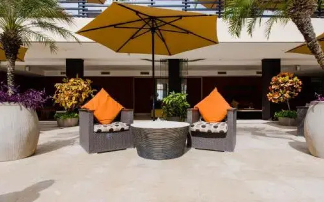 Aldea Thai Luxury Suites