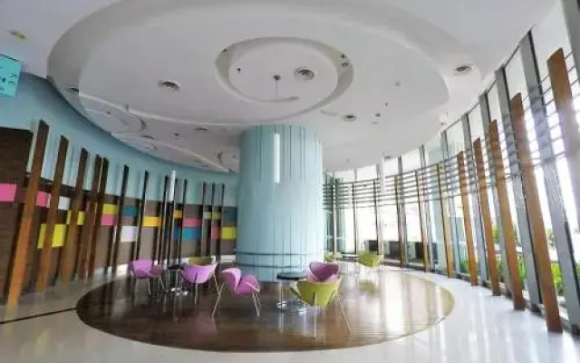Cozy 2BR @ Tropicana City Mall, Petaling Jaya