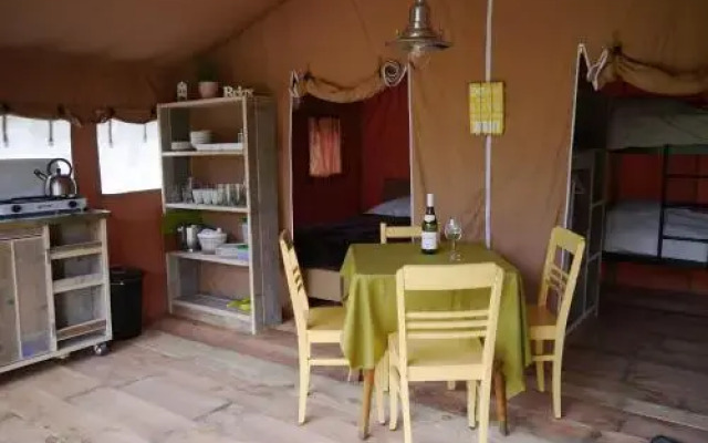 Glamping im Safaritent