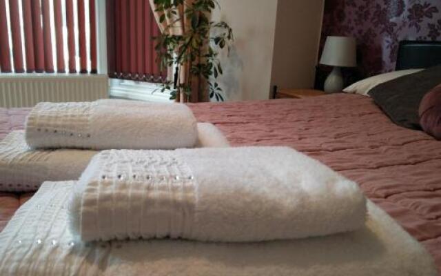 Luxurious Hammersmith Apartment