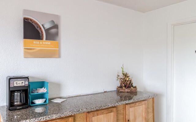 Deluxe Inn Mineral Wells