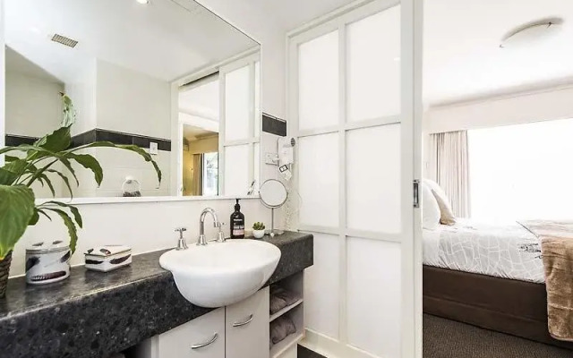Subiaco Village 28