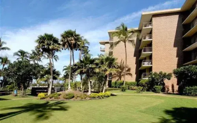 Kauhale Makai 434, 2 Bedroom, 2 Bathroom Oceanfront Condo, Pool