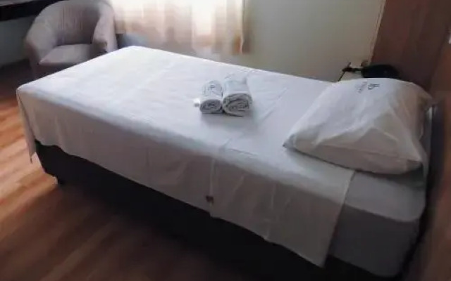 Bonno Hotel