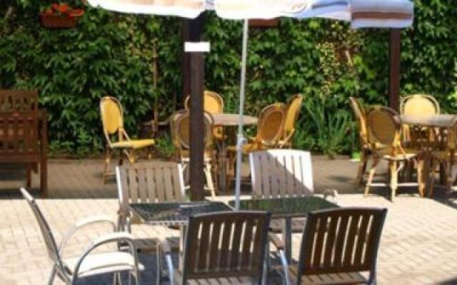 Landgasthof & Pension Zum neuen Krug