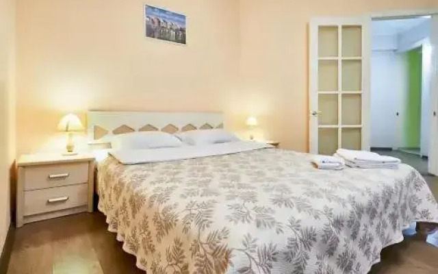 Home Hotel Apartments on Kontraktova Ploshcha